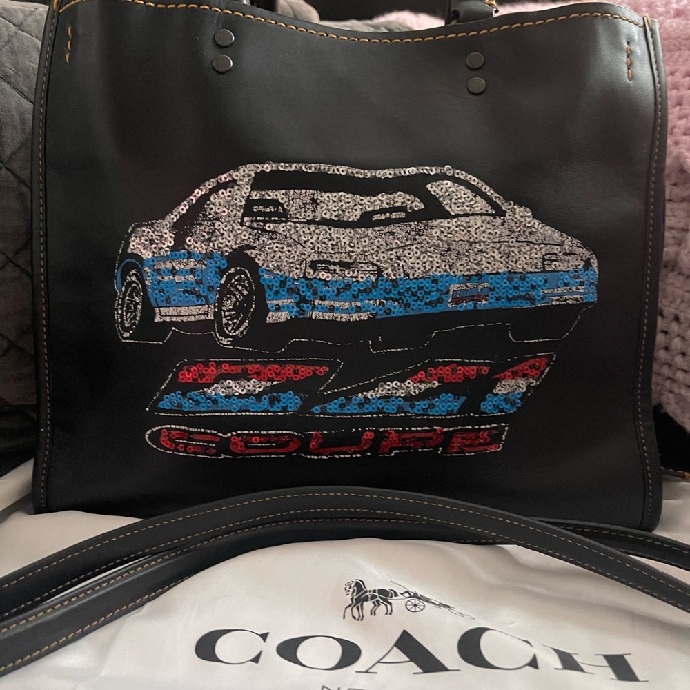 Super Rare! Luxurious Coach 1941 Rogue 30 Bag. Superb quality.